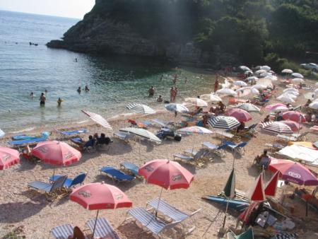 Quelle belle plage Bakolas Beach !